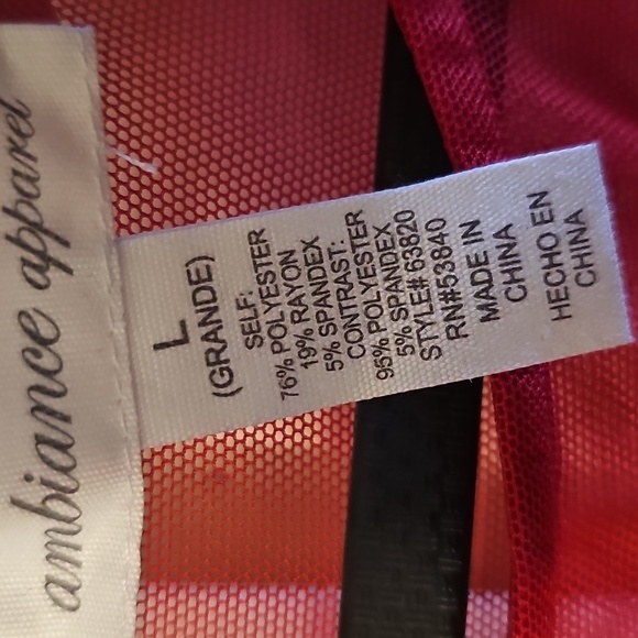 AMBIANCE APPAREL Red Sleeveless Top, Women's, Size L - Picture 2 of 4